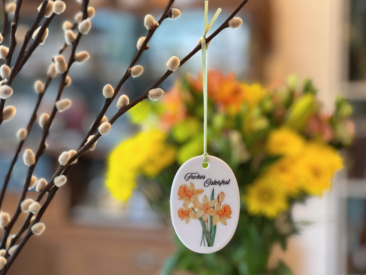 German Ceramic Easter Ornament with Daffodil Design – Frohes Osterfest