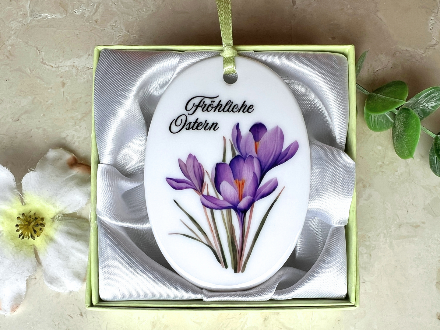 German Ceramic Easter Ornament with Daffodil Design – Frohes Osterfest