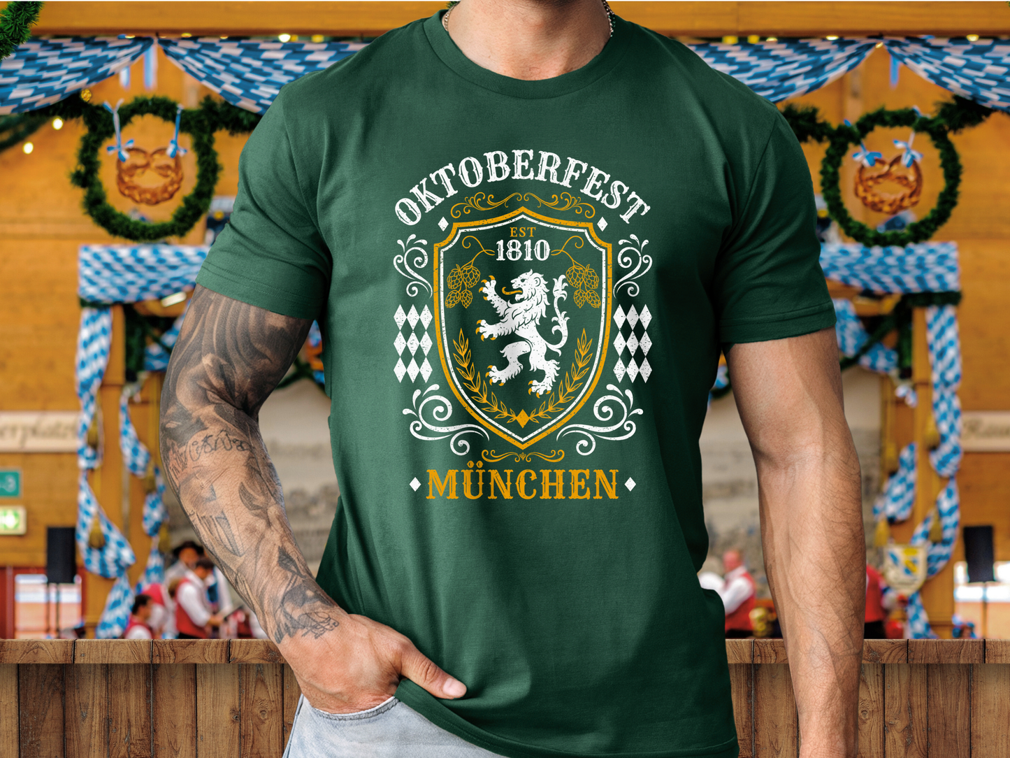 Oktoberfest München est 1810 Bavarian Lion Crest t-shirt